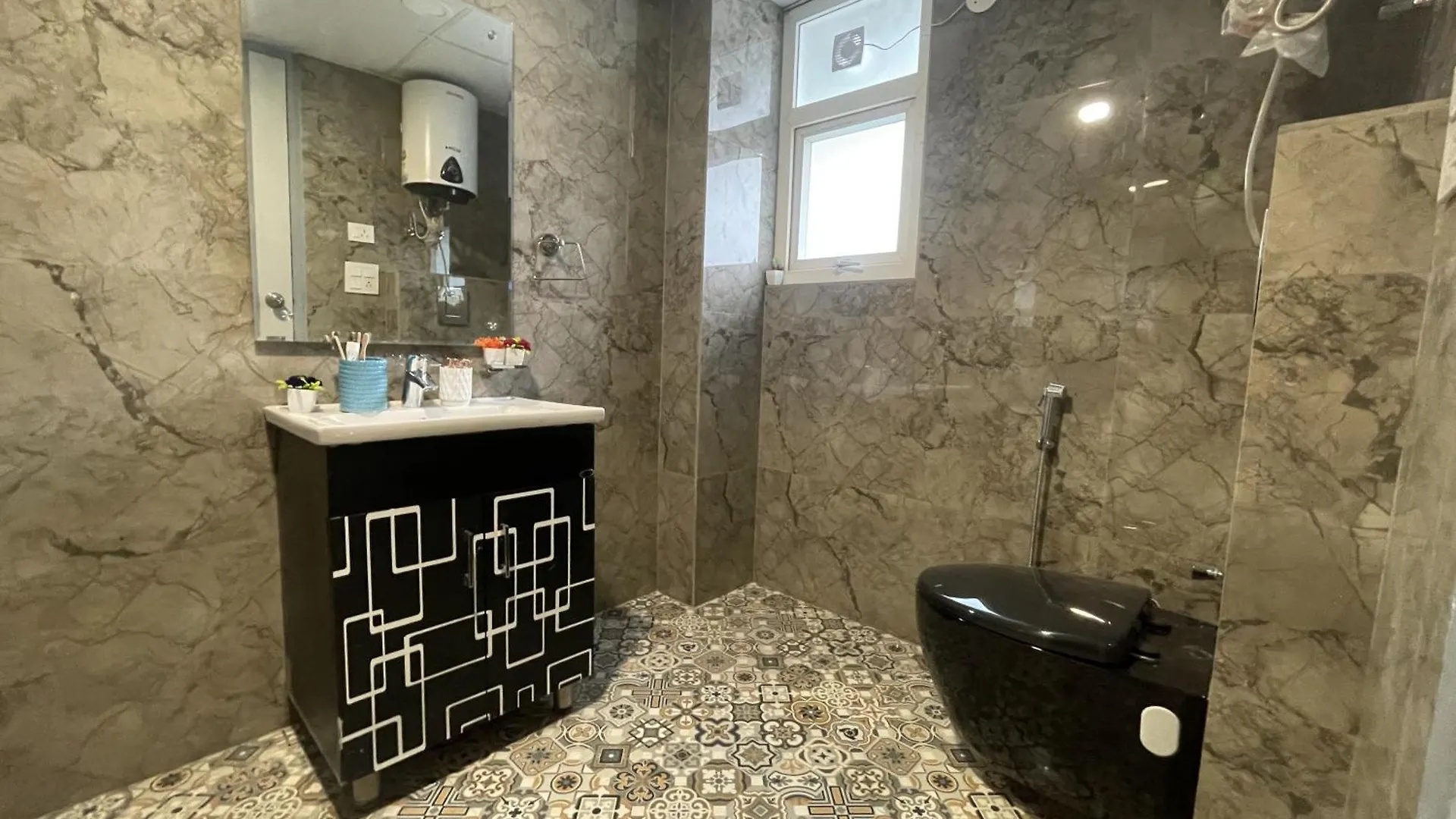 Housr Sector 38 Gurgaon Near Medanta Hospital酒店 酒店