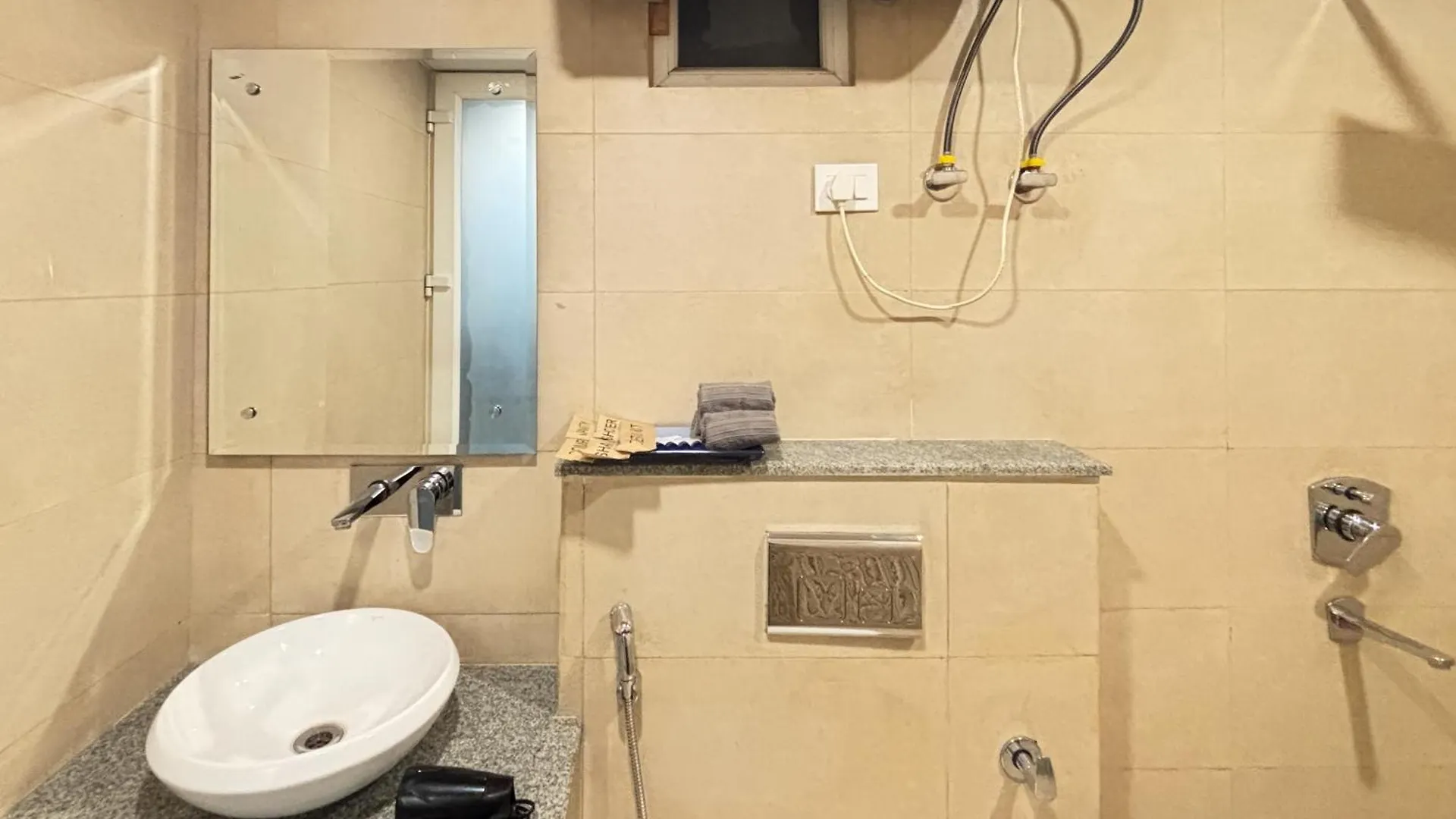 Housr Sector 38 Gurgaon Near Medanta Hospital 호텔