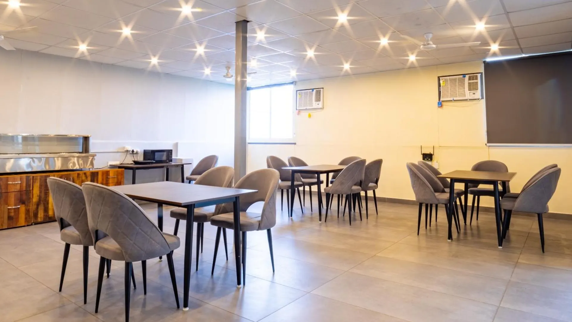 Housr Sector 38 Gurgaon Near Medanta Hospital 호텔